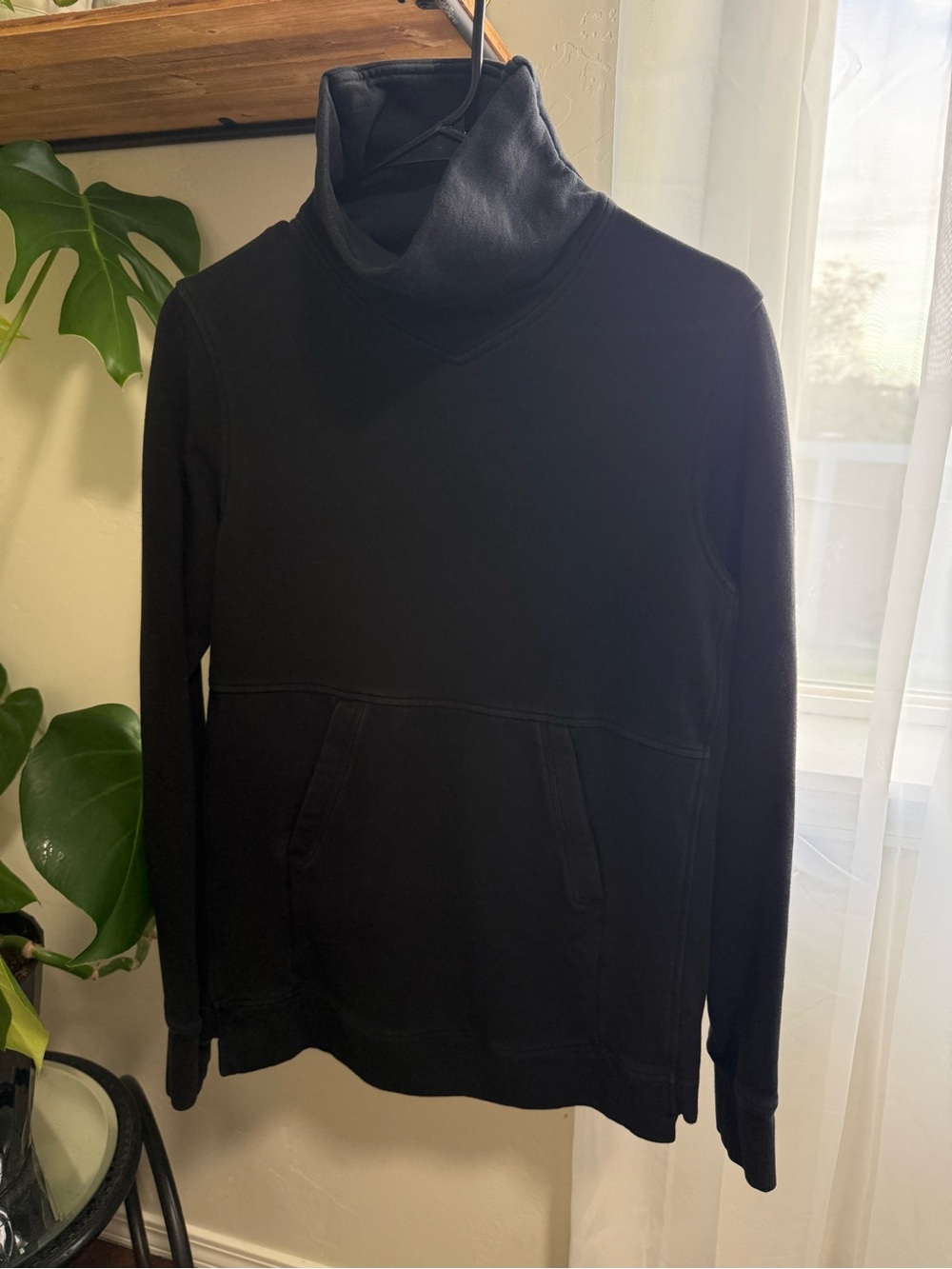 lululemon athletica Funnel Neck Pullover
